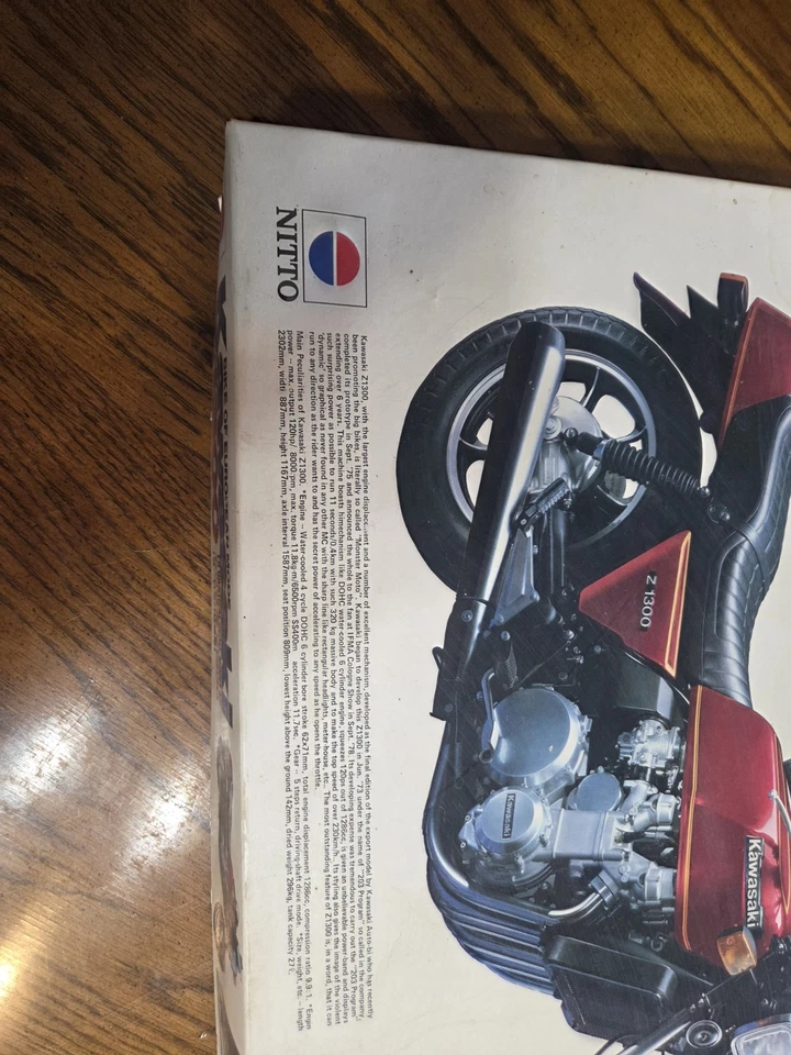 RARE KAWASAKI Z1300 Nitto 1:8 Model Kit Bike Of European Mode Motorcycle Vintage - Image 2 of 4