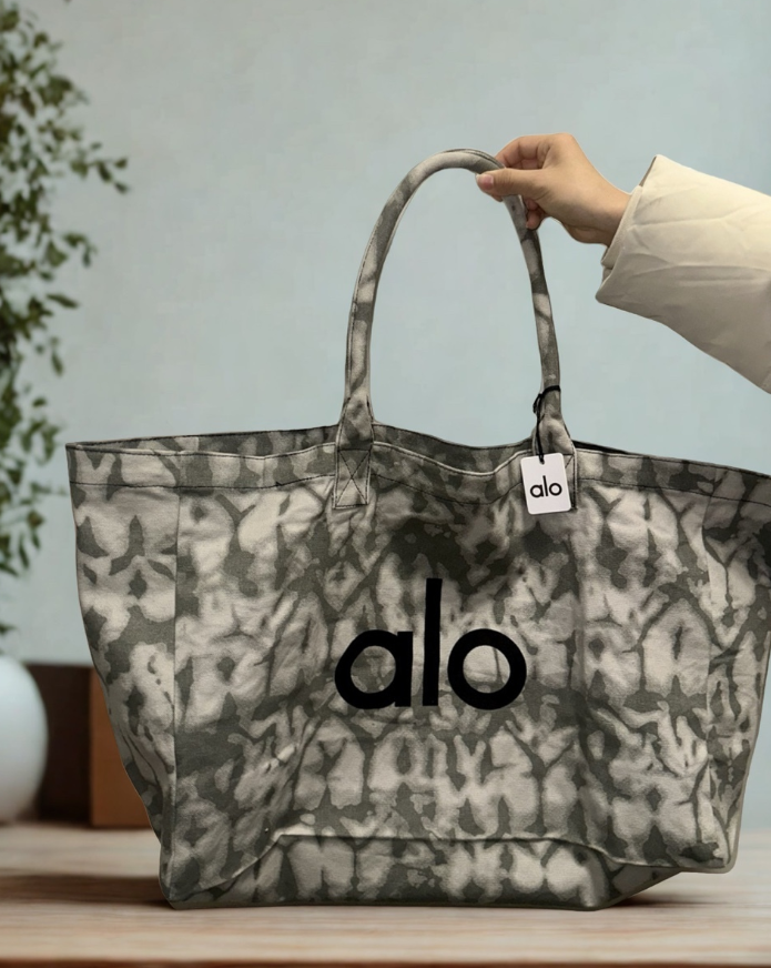 ALO Yoga Large Gray Tie-Dye Canvas Tote Bag – Cotton Travel & Gym
