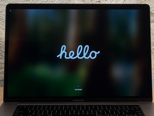 MacBook Pro 15-inch, 2018   - Space Gray