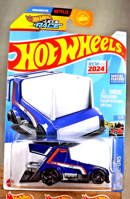 2024 Hot Wheels #168 HW Ride-Ons 5/5 RINK RACER Blue w/Black RA Spoke Wheels