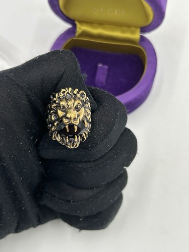 Men’s Gucci iconic Lionhead ring size 10 made in Italy NWT