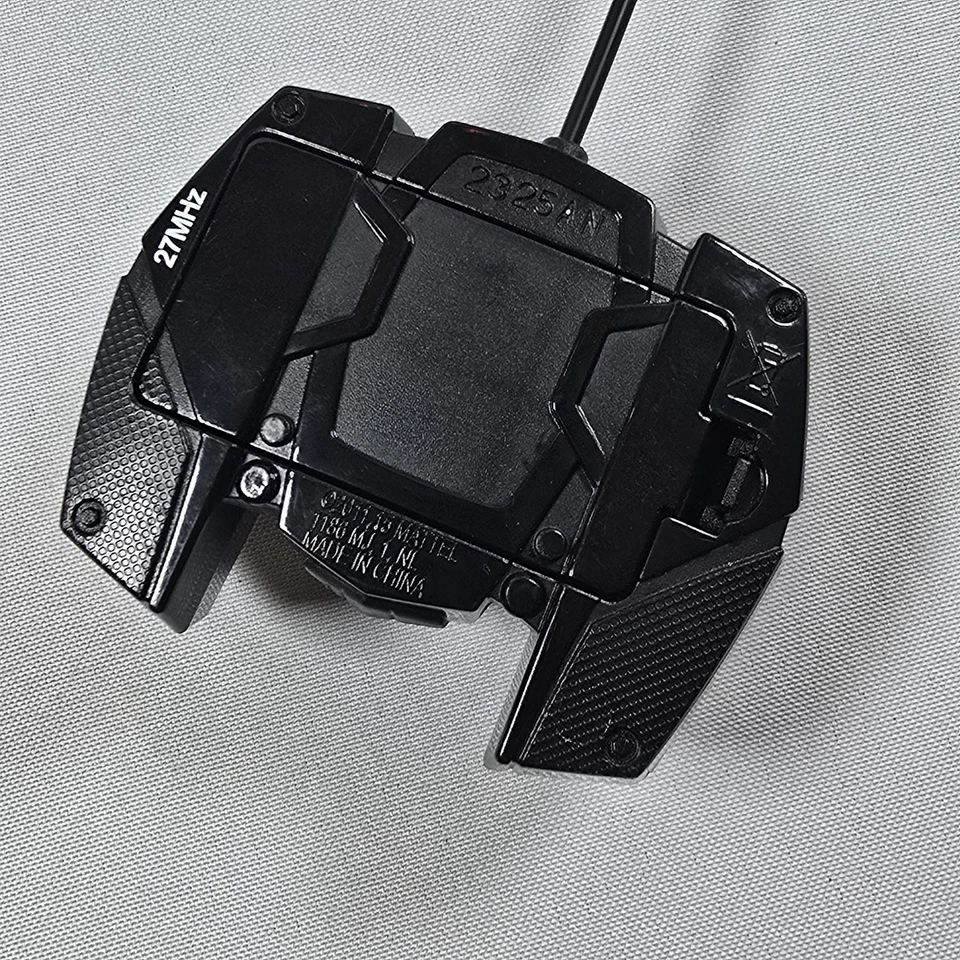 Hot Wheels Mattel Darth Vader Star Wars RC Car w/  Remote -  Tested Works - Image 3 of 4