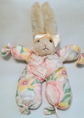 New Hen In The Holly Bunny Floral Print Body 17