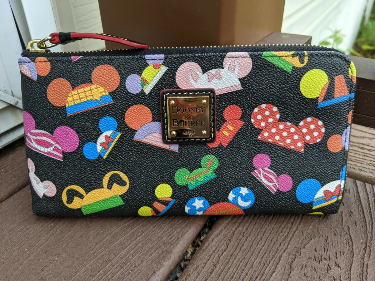 Dooney and bourke shop disney wallet
