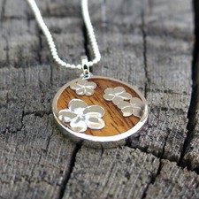 KOA WOOD HAWAIIAN PLUMERIA FLOWER SILVER RHODIUM PLATED BRASS PENDANT BRP1168
