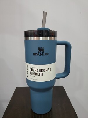 Stanley FlowState Quencher H2.0 Tumbler / 40oz / Color: Blue