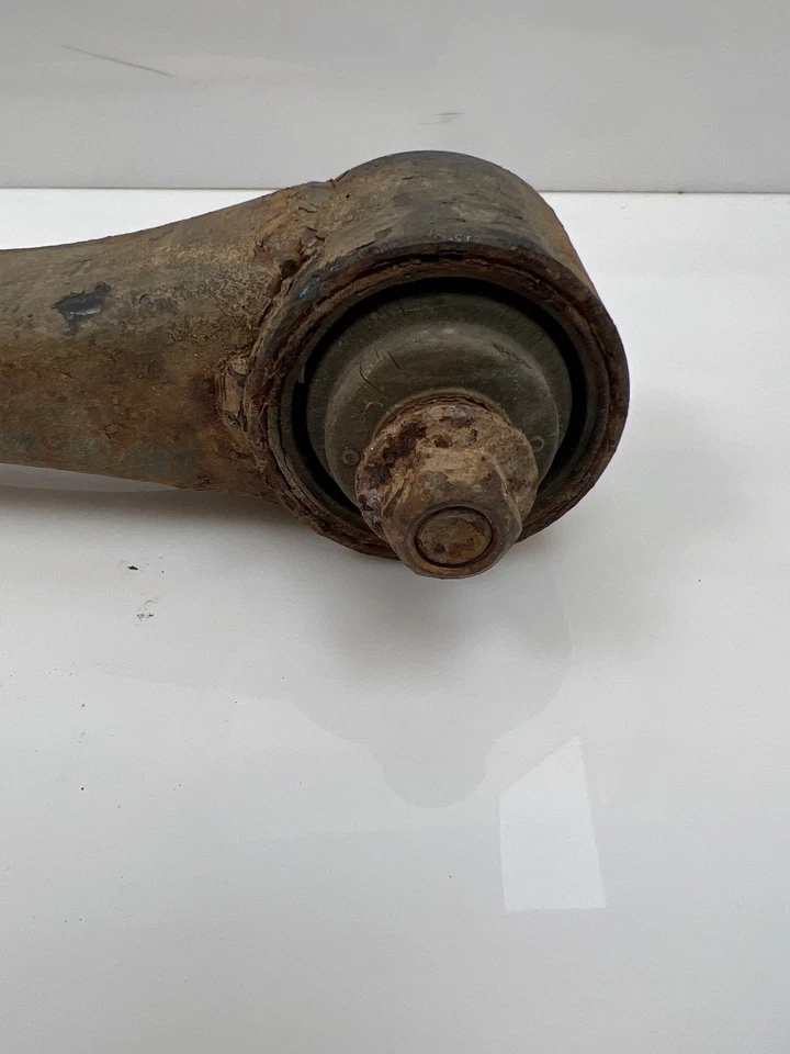 98-02 Subaru Forester braço traseiro inferior esquerdo ou direito fabricante de equipamento original 20270aa001 - Imagem 2 de 4