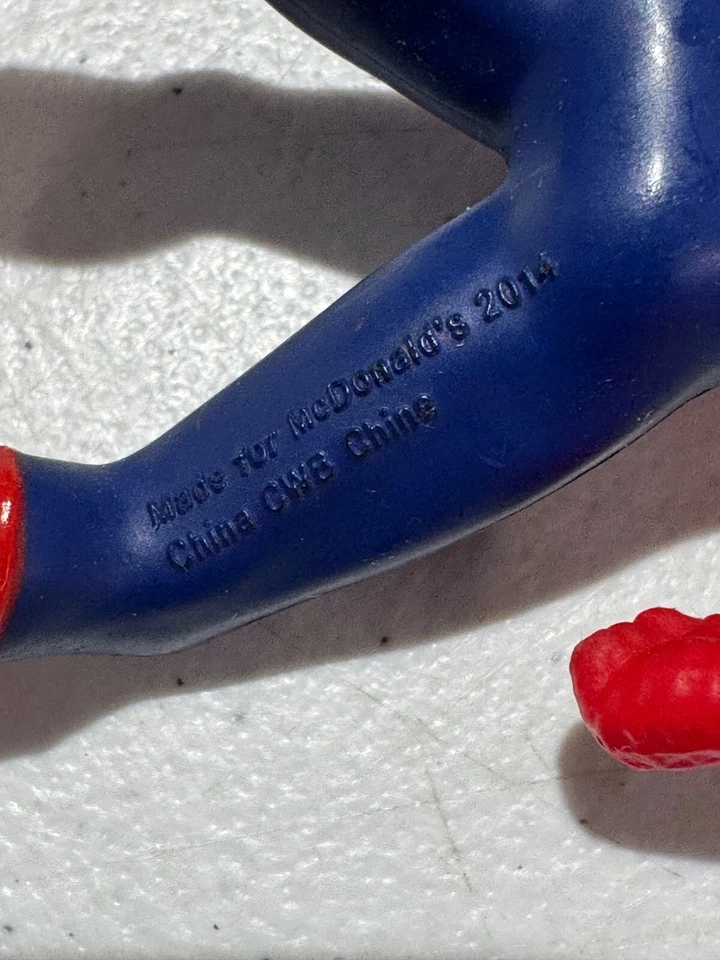 AMAZING SPIDER-MAN FIGURE 2014 MCDONALD'S HAPPY MEAL - Image 3 of 4