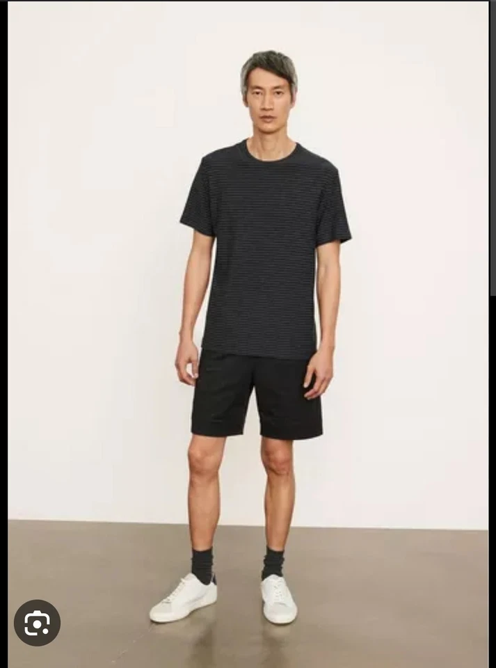 Vince Men's Crewneck Charcoal Striped T-shirt Size M - Image 3 of 4