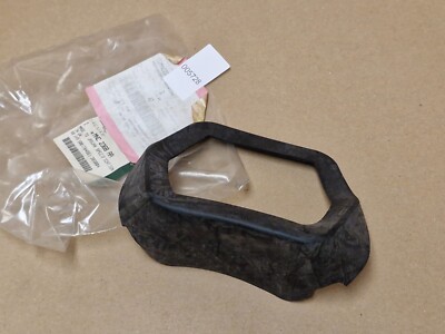 Jaguar XJ Hilfsrahmen Hitzeschild Befestigung 1998-2003 MNC2368AA Original NEU OEM