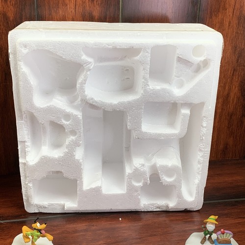 DEPT 56 Disney North Pole Serie Swinging Disney Fab Five 2004 EINIGE MÄNGEL *LESEN* - Bild 7 von 16