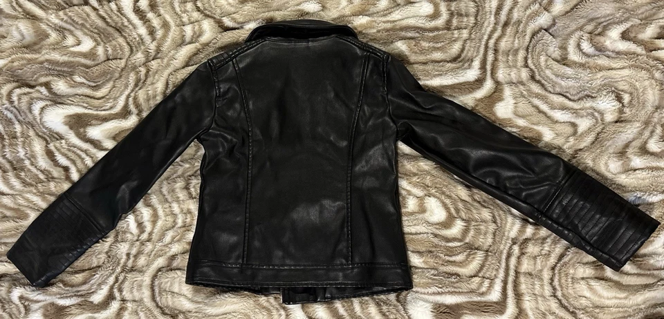 Girl’s Faux Leather Jacket Size 6/6x Zipper Closure With Pockets - Image 2 of 4