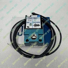 MAC 111B-611BAAA solenoid valve 1pcs new in box