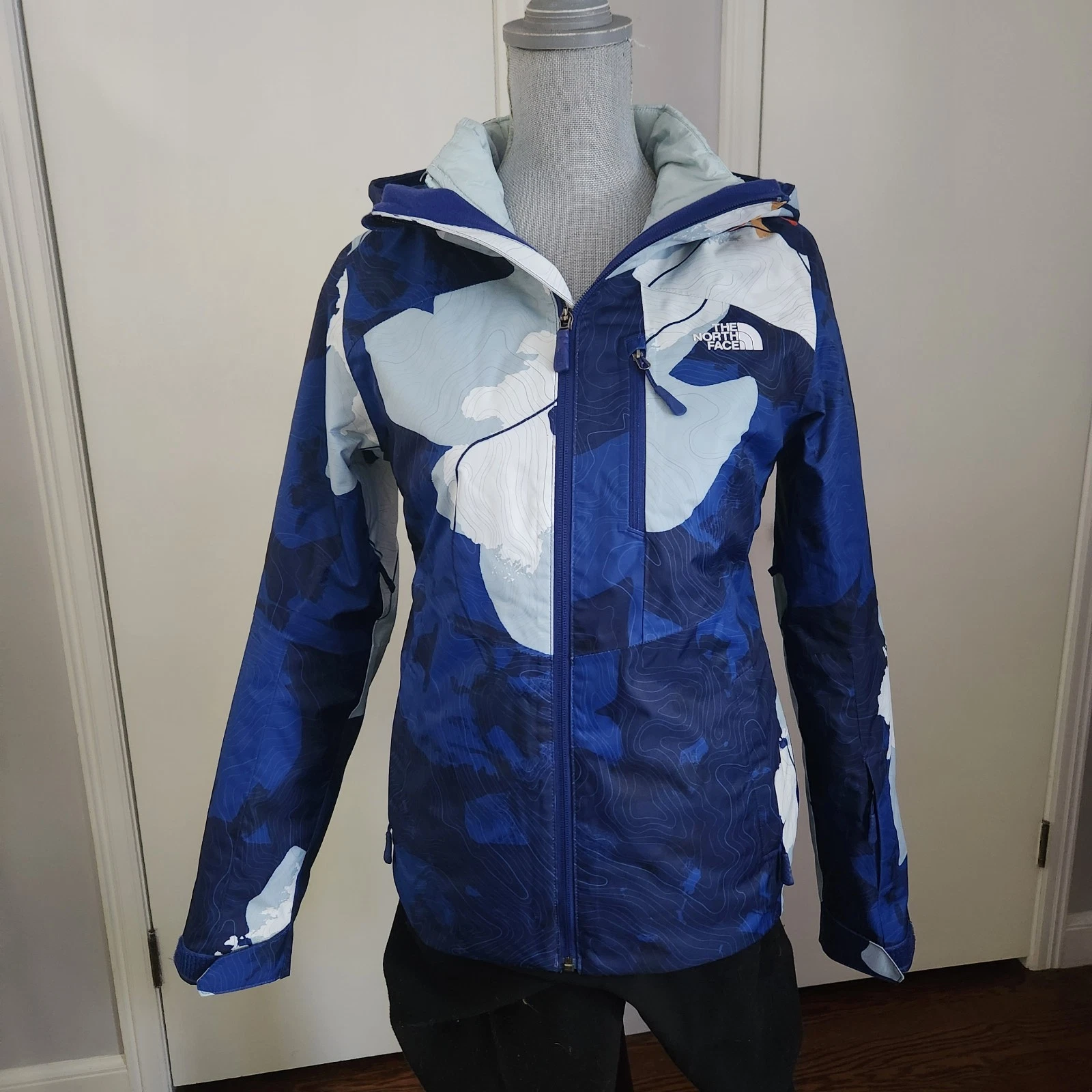 NEW The North Face Clementine Triclimate 3 in 1 Ski Jacket Blue White Floral XS