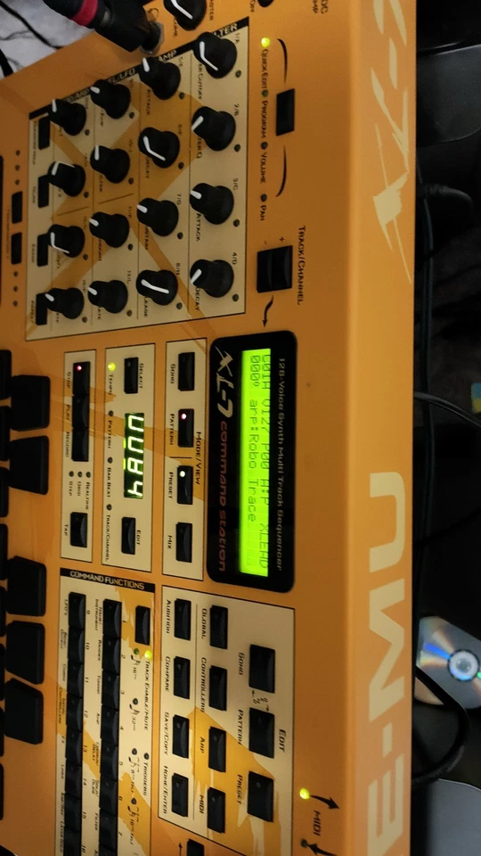 E-MU XL7 Command Station - Bild 2 von 3