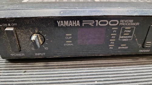 Yamaha R100 Reverb Processor - Used, Working, Scratched - Picture 3 of 7
