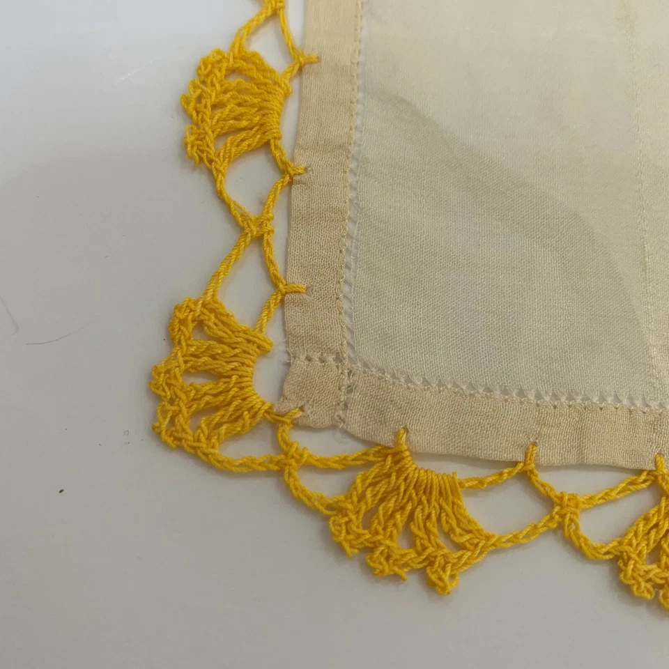 Pañuelo de boda vintage de seda para dama de honor bordado ganchillo encaje reliquia Foto 3 de 3