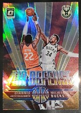 Giannis Antetokounmpo 2021-22 Donruss Optic AIR DEFENSE HOLO PRIZM Insert Card 3