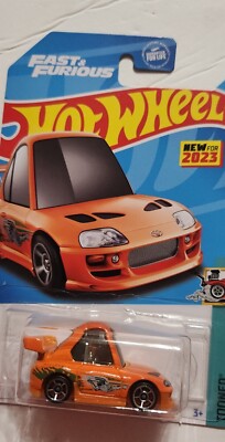 HOT WHEELS FAST & FURIOUS TOONED '94 TOYOTA SUPRA & '70 CHARGER HW
