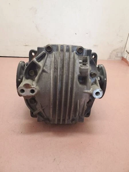 2001-2005 Lexus GS430 LS430 Rear Axle Differential Carrier 3.266 Ratio OEM - Image 2 of 4