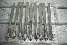 Oneida Distinction Deluxe Kennett Square Dinner Knives  Set of 10