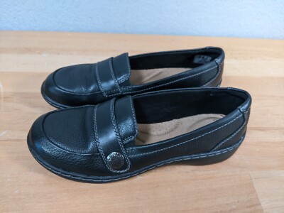 Clarks Women's Cora Daisy Loafer Black Tumbled Leather