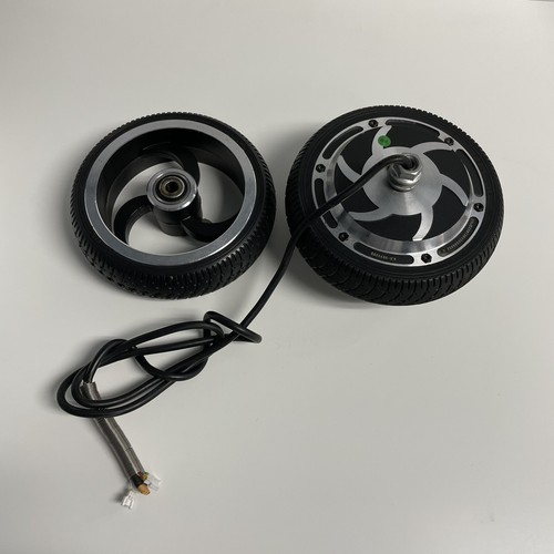 Hover1 Aviator Folding Electric Scooter Front and Rear Wheels