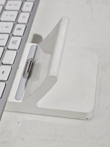 Apple A1359 - Clavier station accueil pour Ipad - AZERTY - 第 3/4 張圖片