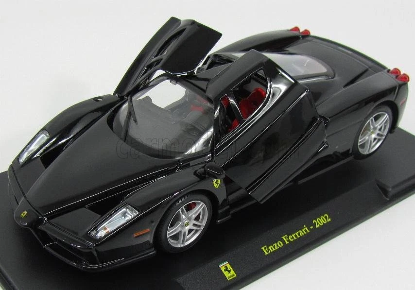 MODELLINO AUTO STATICO FERRARI ENZO 2002 - CON VETRINA NERO SCALA 1/24 - Immagine 4 di 4