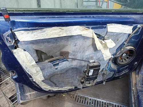 93184795 Cappuccio per OPEL VECTRA C BERLINA Design 2005 7618118 - Foto 9 di 10