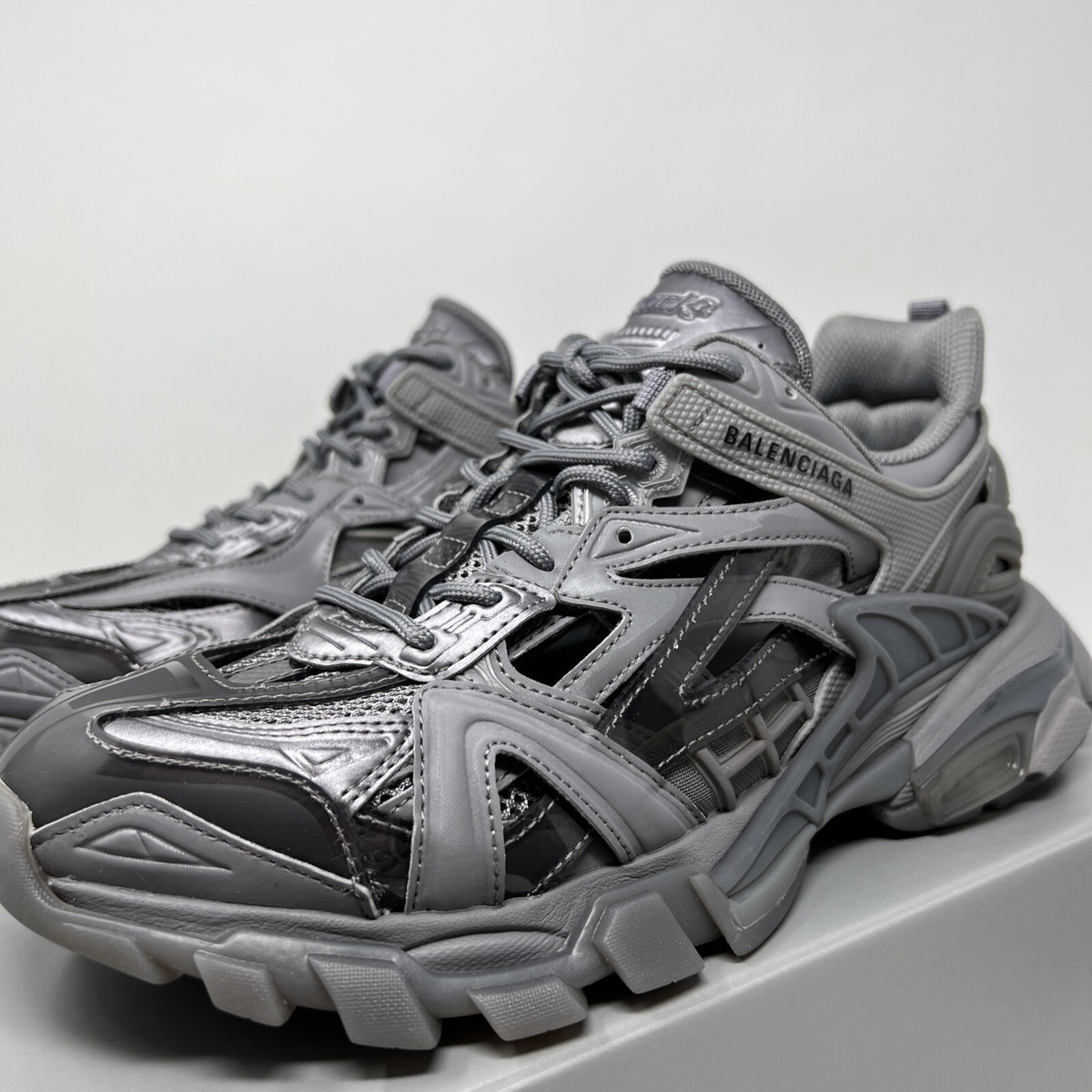 Balenciaga Track.2 Open Women's Sneakers Size 40 EU/ 10 US Balenciaga Track.2 Open Women's Sneakers Size 40 EU/ 10 US