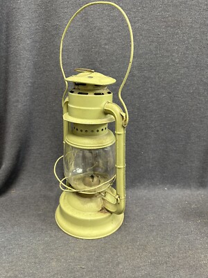 Antique Dietz No. 2 Large Fount Wizard Tubular Barn Kero Lantern
