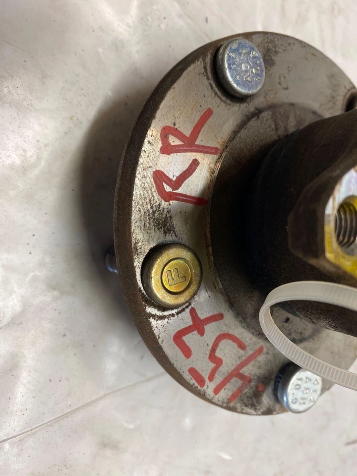 Cojinete de cubo de rueda trasera derecho del pasajero derecho MITSUBISHI GALANT 1995-2005 Foto 3 de 4