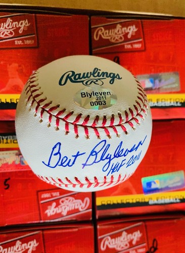 Bert Blyleven Signed Hall of Fame Baseball - Picture 2 of 2