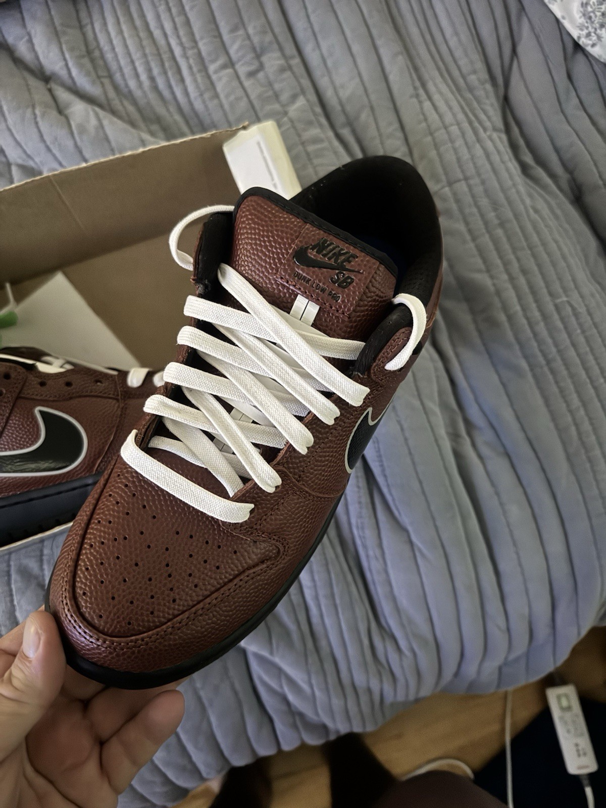 Nike Dunk SB Brown Black White Lace Up Men's Low Top Athletic Sneakers New Box