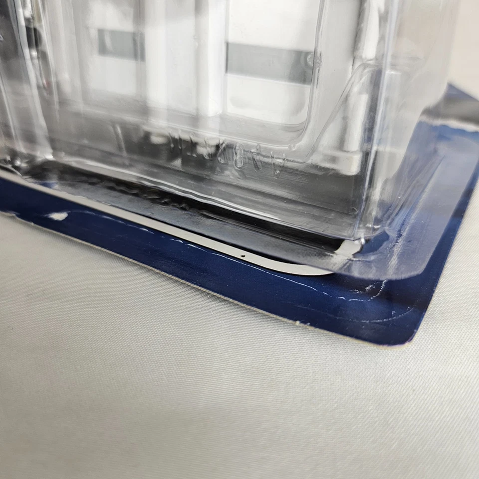 Maisto 1987 Chevy 1500 / 1936 Chevy Pickup Highway Patrol Elite Transport - Image 3 of 4