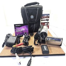 SONY Hybrid DCR-DVD650 Handycam Camera Camcorder TESTED FULL BUNDLE