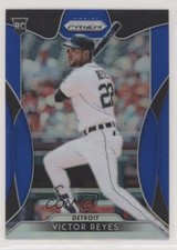 2019 Panini Prizm Tier III Blue Prizm Victor Reyes #238 1hs9
