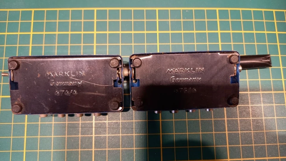 Märklin Kran 451 alte Stellpulte 474 - Bild 2 von 2