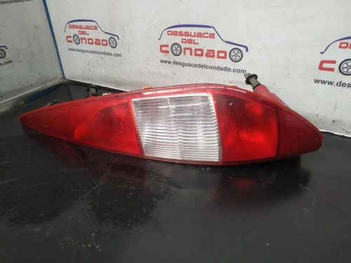 Piloto Trasero Derecho para FORD MONDEO BERLINA (GD) * 215825 - Imagen 6 de 7