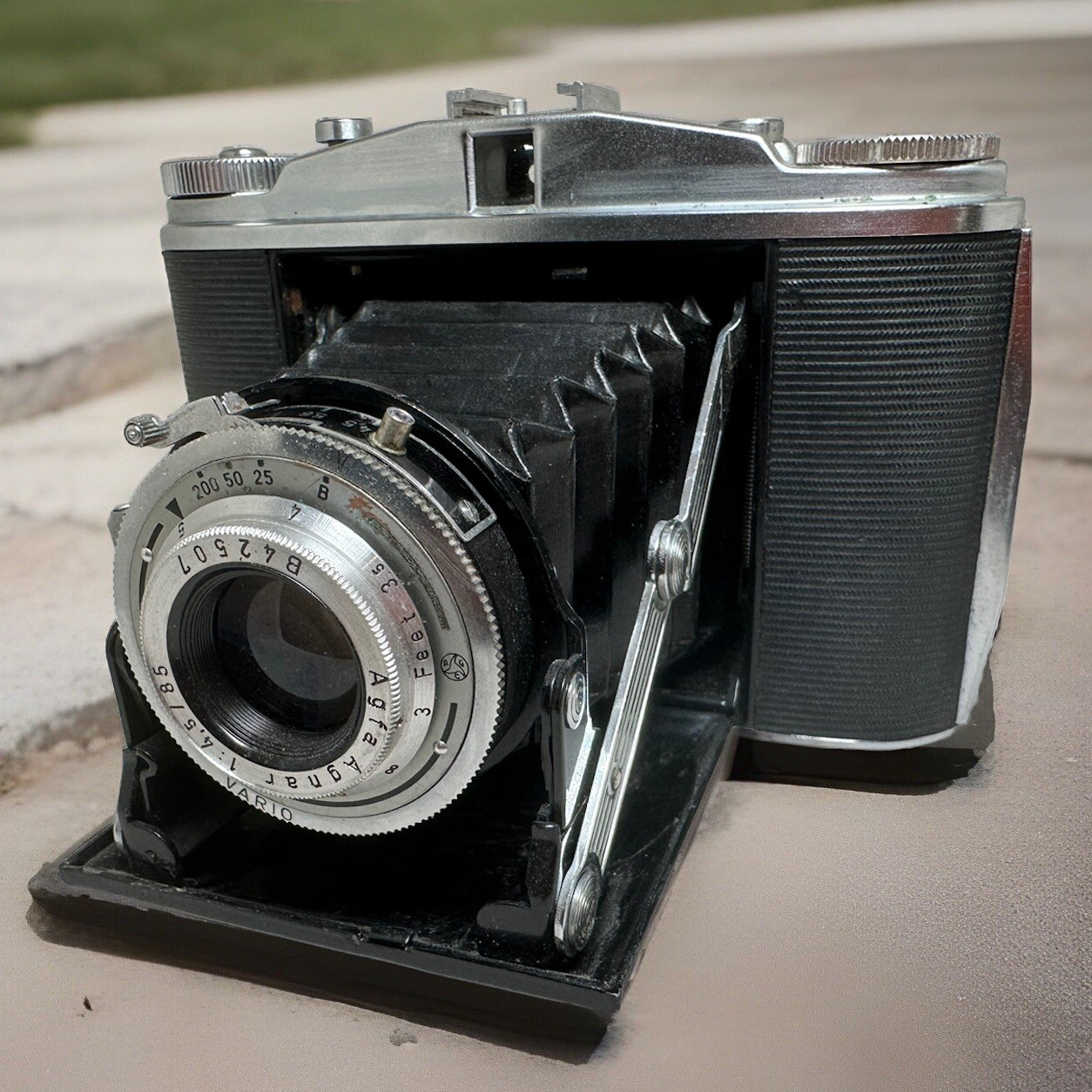 VTG AGFA Isolette II Camera  1:4.5/85 mm Lens Good Condition