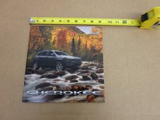 2018 Jeep Cherokee sales brochure 36 page ORIGINAL literature
