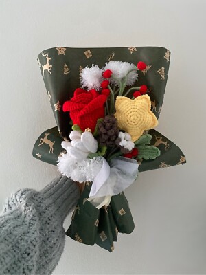 Schöner Stechpalmenzweig, Preiselbeerzweig, Rose Handarbeit Häkelstrauß + Tasche. 