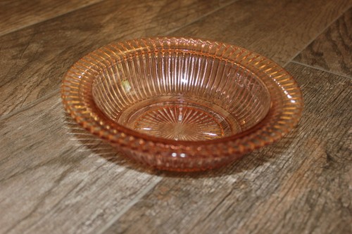 Anchor Hocking Queen Mary Pink Prismatic Ribbed Round Dome w Lid Butter Dish - Picture 5 of 10