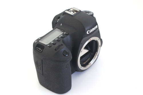 Canon 6D body with full body cover - 21K Shutter Count - 128GB PNY SD Card - Picture 9 of 22