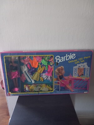 1992 Barbie Deluxe 100 Piece Gift Set NIB 