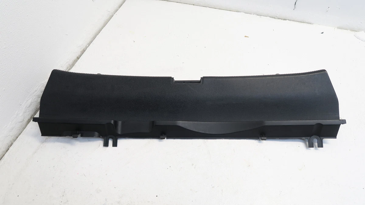 MERCEDES E CLASS W207 COUPE BOOT PLASTIC PANEL TRIM A2076901641 