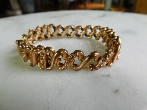 Sweet Antique Vintage Rosy Detailed Expandable Bracelet marked Patented - Picture 6 of 7