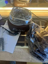 Nostalgia SMM200 Indoor Electric Stainless Steel S'mores Maker