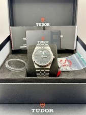 Nov 2025 UNWORN TUDOR Royal Day/Date Black Dial 28600 41mm PX Poss 14